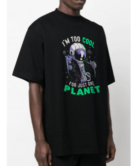 Футболка Trace of Space Oversize мужская черная "I`m too cool for just one planet"